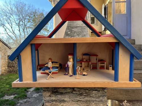 Maison poupée bois - poupée, en