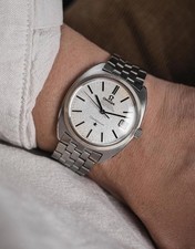 Omega Constellation C-shape