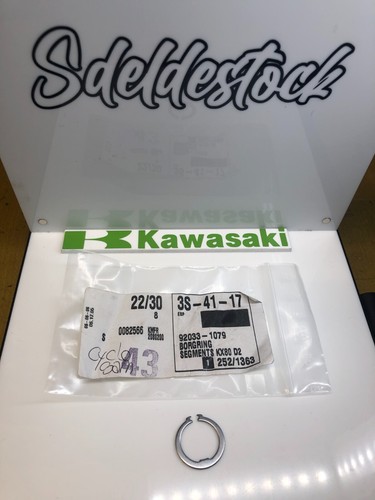 Circlips 18mm kawasaki - 18mm,