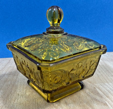 Ancien sucrier bonbonnière verre moulé décor dragons signé SV Valerysthal