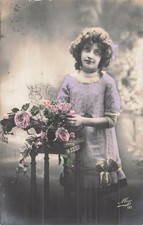 CP LITTLE GIRL BASKET ROSES FLOWERS HARNESS - 12946