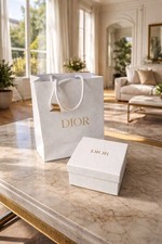 Boite Dior 14x14x6 avec son