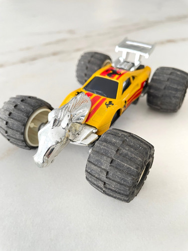 Voiture miniature - 💠,