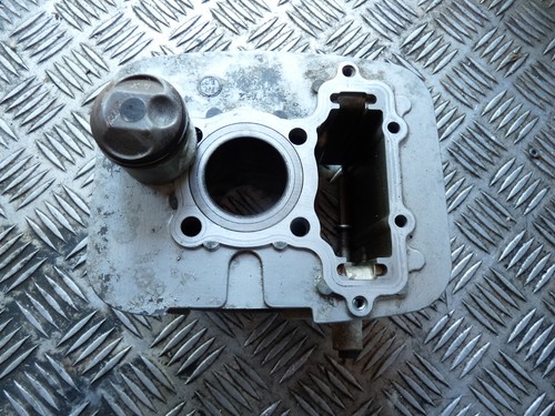 Piston cylindre 125 yamaha - piston,