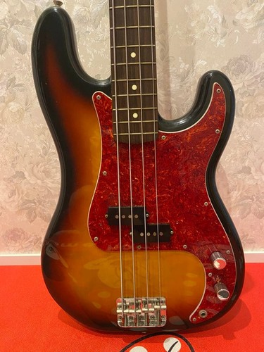 Fender precision bass - precision,