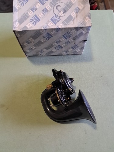 Renault peugeot etc - renault, /