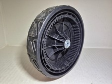 Roue arrière gauche de