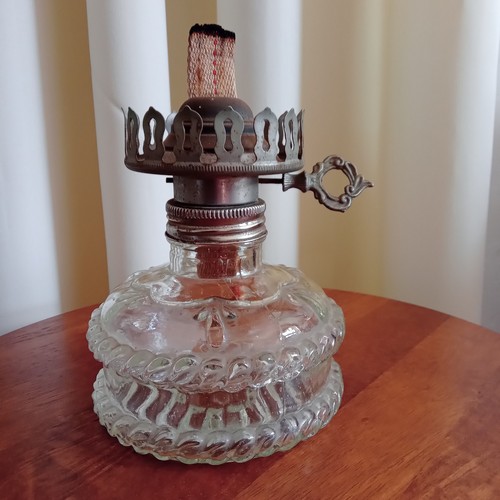Ancienne lampe petrole - lampe, À