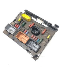 PEUGEOT 307 SW 1.6 HDI DIESEL BONNET FUSE BOX MODULE 9661087080 2000 - 2007