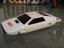 Voiture miniature corgi toys