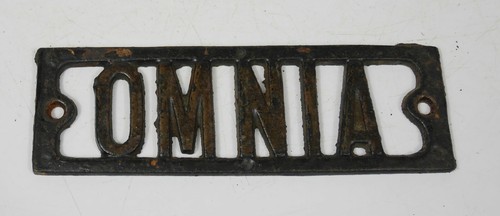 Ancienne grille fonte - grille, marque