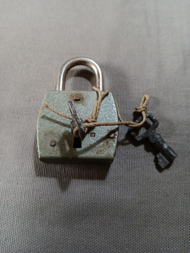 Cadenas ancien - cadenas,