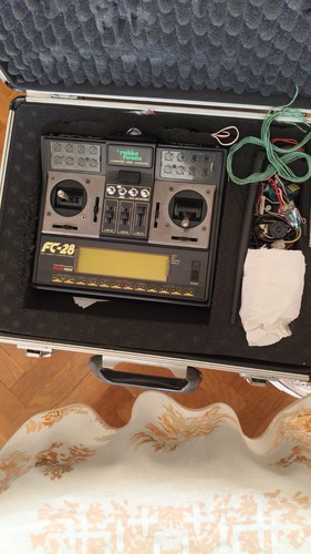 Radiocommande robben futaba - robben,