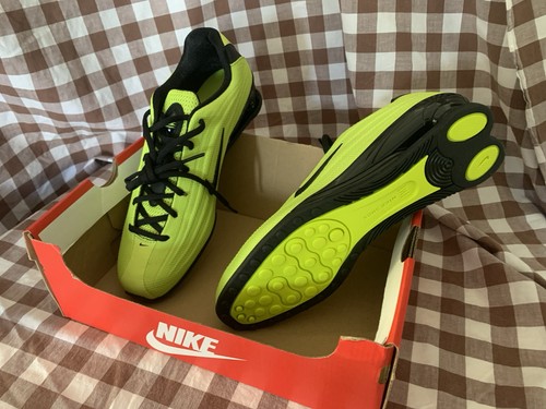 Nike shox cyber black - cyber/black, vert