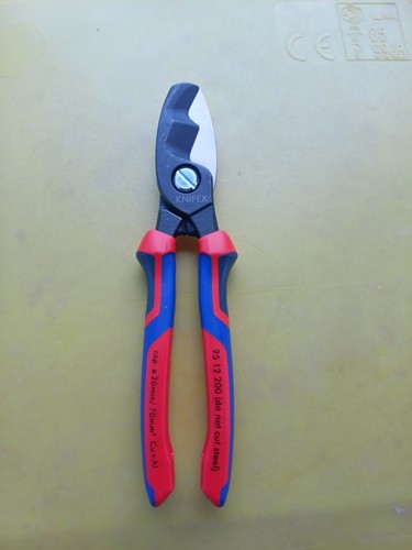 Knipex 200 pince - 95,