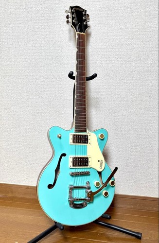 Guitare semi acoustique - guitare, semi-acoustique