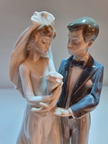 Figurines from this day - this,