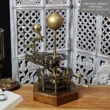 Orrery ancien en laiton —