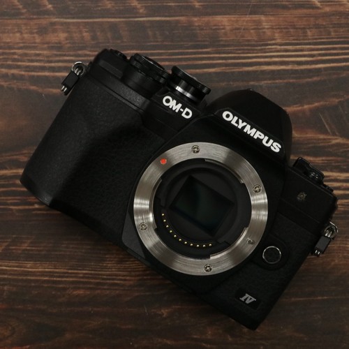Olympus m10 mark - om-d, e-m10