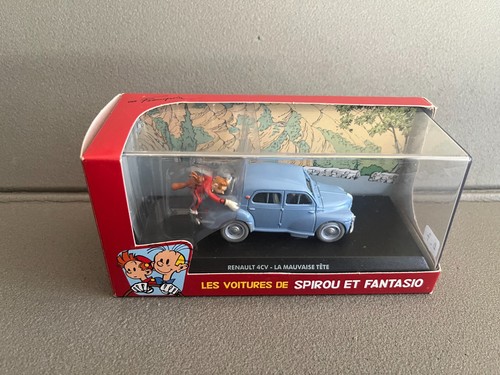 Voiture miniature renault 4cv - miniature,