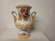 Grand pot avec anses en