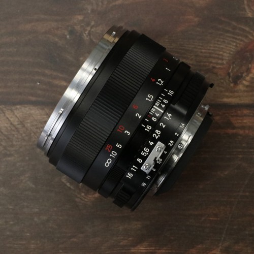 Objectif carl zeiss planar - carl,