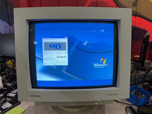 20glsi samsung crt - samsung, gaming