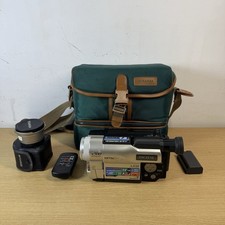 Hitachi VM-E563LE Camcorder Analog Retro 90s 8mm Video Camera Bag No Charger