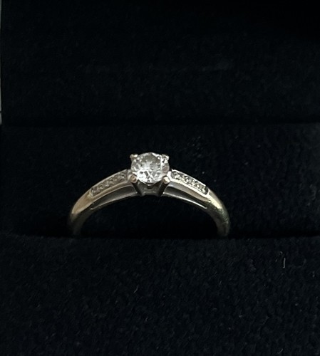 Bague solitaire blanc 18 - bague,