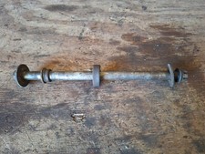 1994 Yamaha XJ600 Diversion - Rear Wheel Spindle Bolt & Spacers