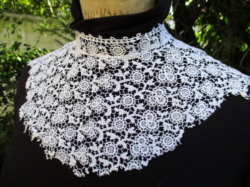 Col guimpe ancien1900 dentelle