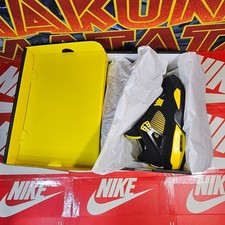 Air Jordan 4 'Thunder' (Sz. 8.5M) Worn once
