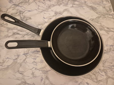 Lot de 2 poêles aluminium en