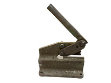 ANCIENNE CISAILLE FER FONTE