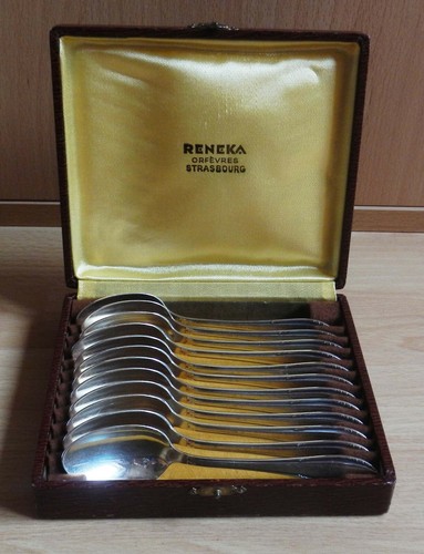 Coffret de 12 - **,