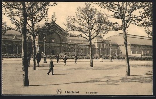 Cpa charleroi station la - la,