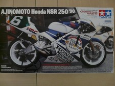 Maquette Moto 1/12 TAMIYA Ref 14110 Honda NSR250 '90 Ajinomoto