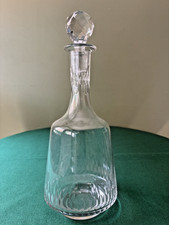 Ancienne carafe en cristal