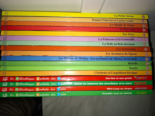 Lot livres 13 - disney, club