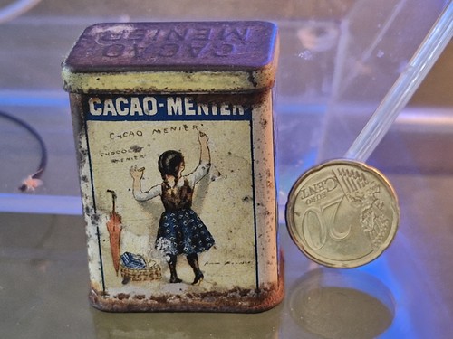Ancienne petite boite tôle - boite,