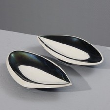 Verceram France pair of cups empty pockets mold circa 1960 Desvres