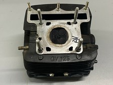 UNE CULASSE AVANT COMPLETE