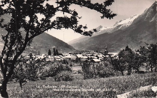 Thones vue generale la - 74,