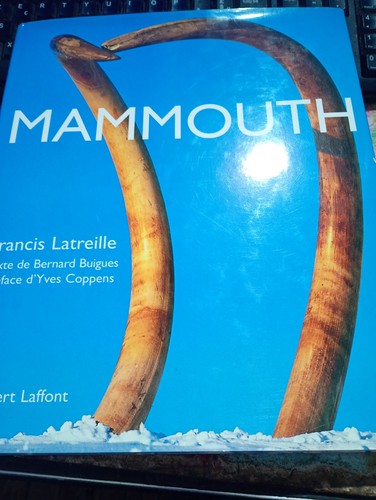 Livre mammouth de septembre - mammouth,