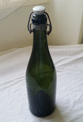 Ancienne bouteille verre - bouteille,