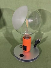 LAMPE de bureau LAMPADINA FLOS Pied-bobine en aluminium anodisé, douille en baké