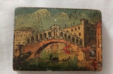 Boîte ancienne bois peinture