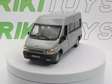Ford Transit Bus Cararama 1/43