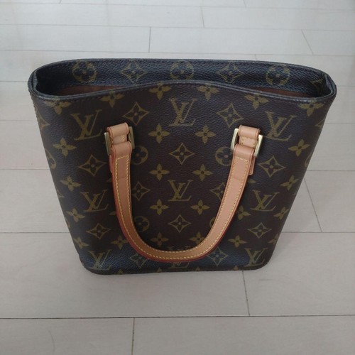 Discontinued louis - 9/19,