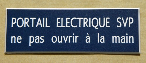 Plaque gravée portail - gravée,